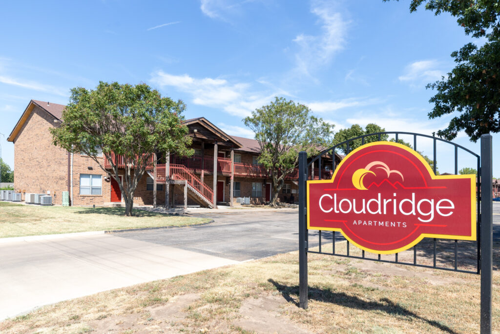 Cloudridge Apartments, featured image