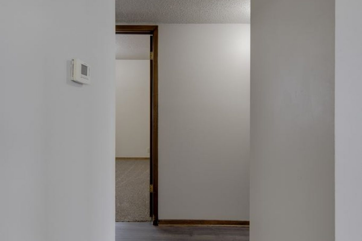06-hallway-angle-1