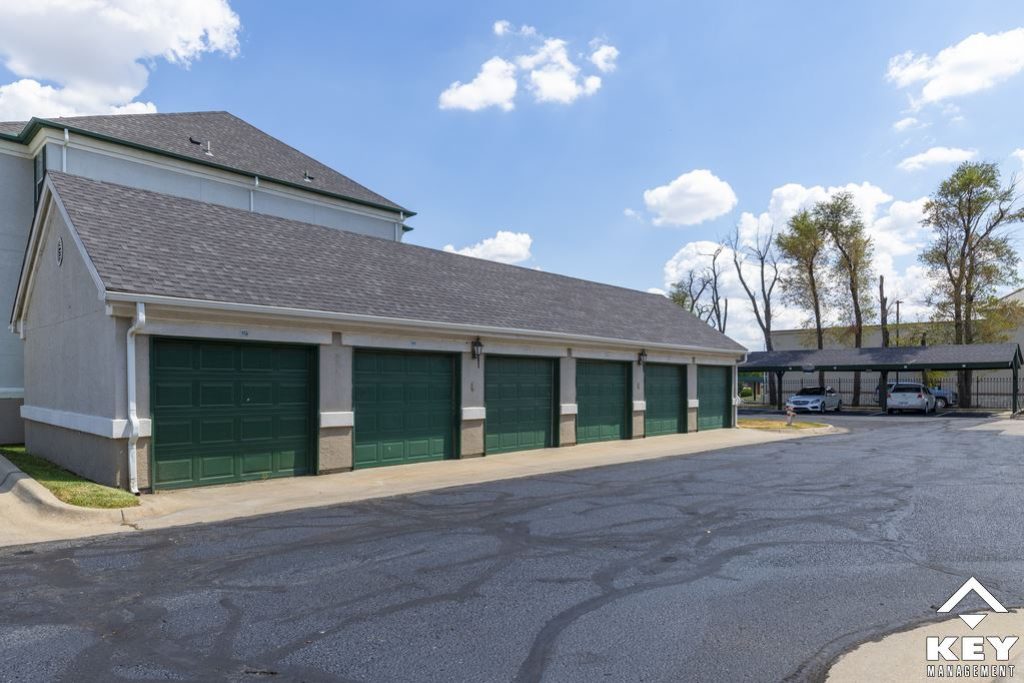 10-garages-carports