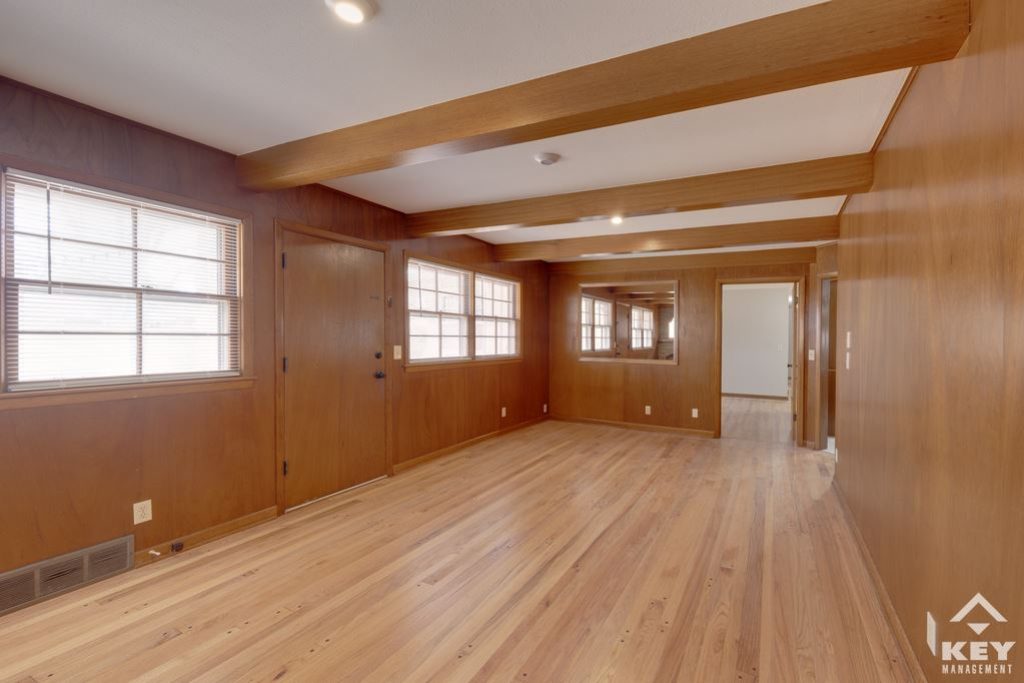 1143 Patricia St, photo 10