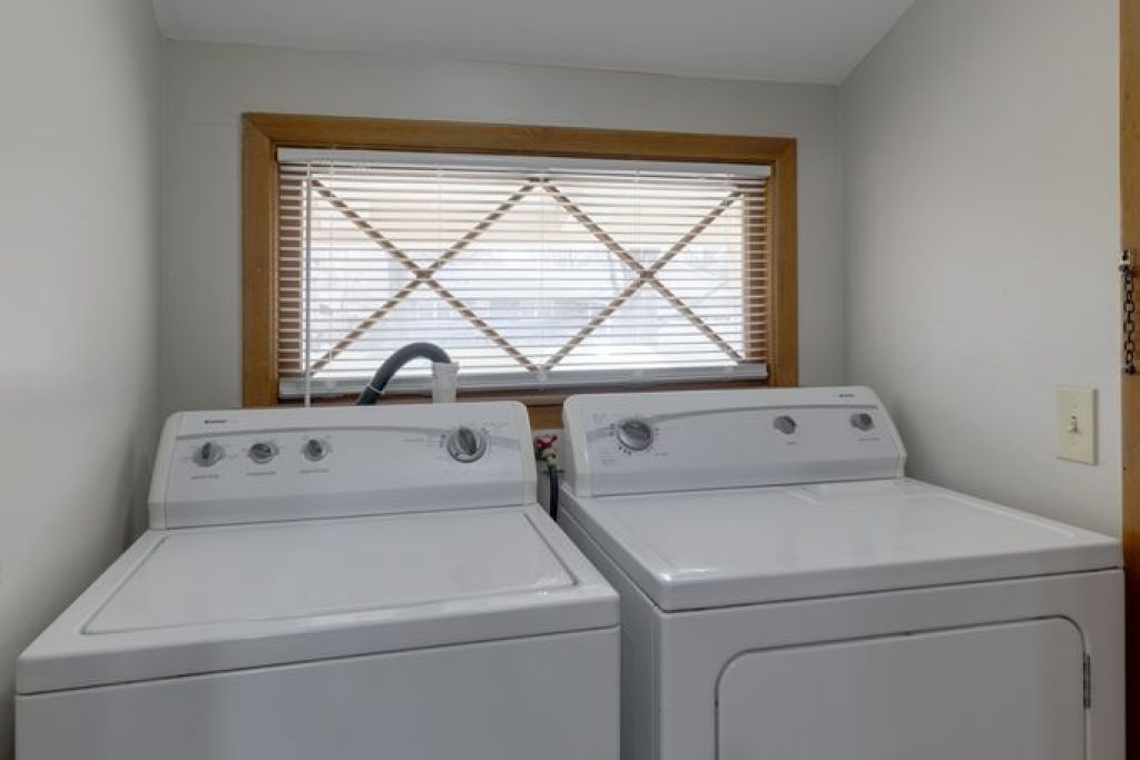 1143 Patricia St, photo 5