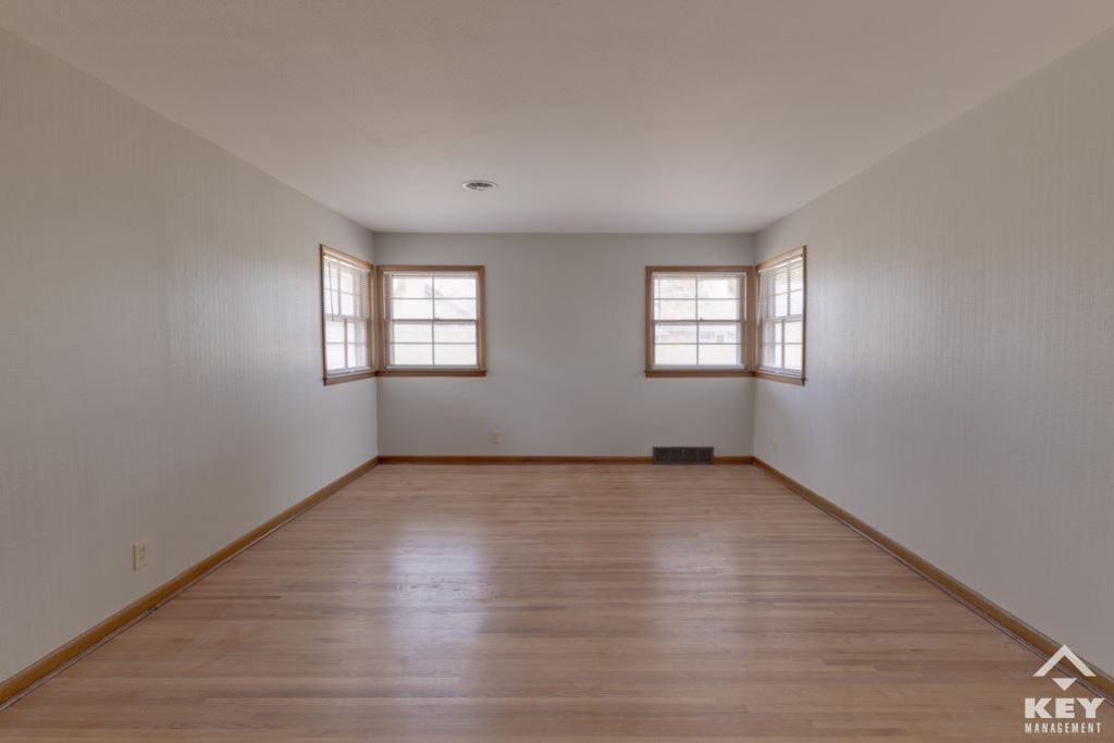 1143 Patricia St, photo 7