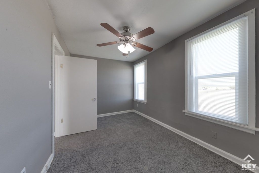 1145 S Osage St, photo 15