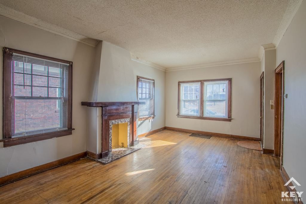 1608 W Pine, photo 2