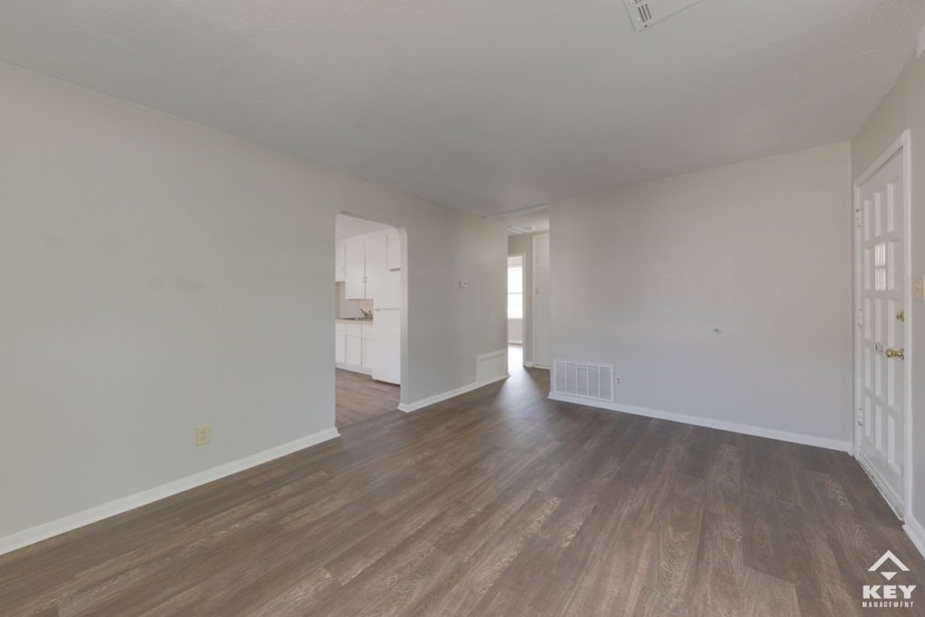 1848 N Green St, photo 3