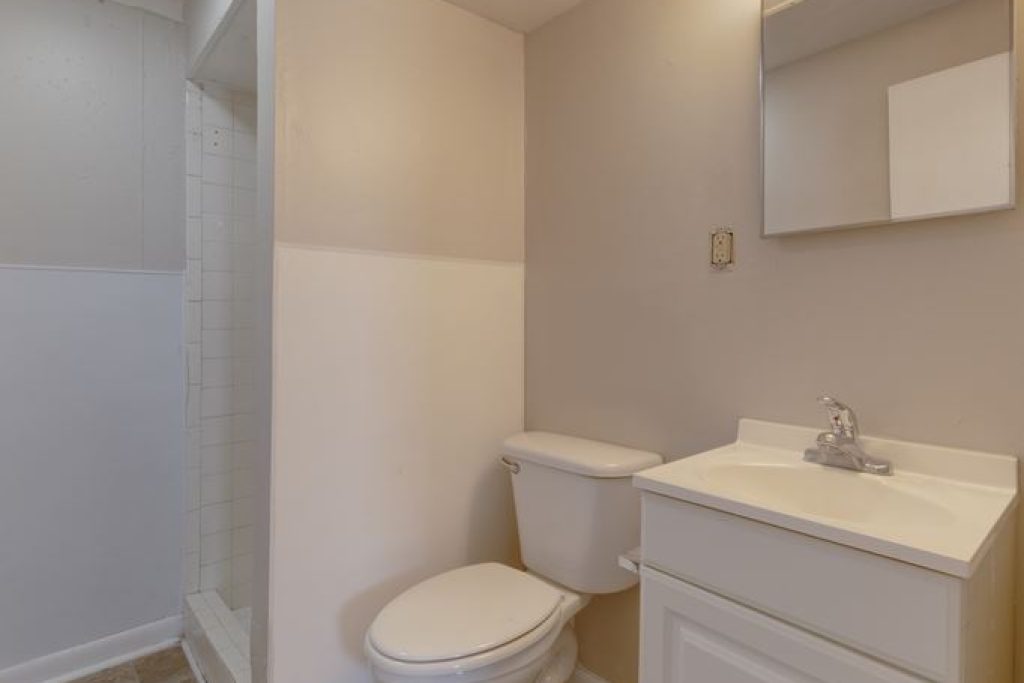 20-bathroom-basement-