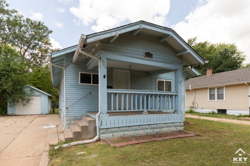 223 N Meridian Ave, photo 1