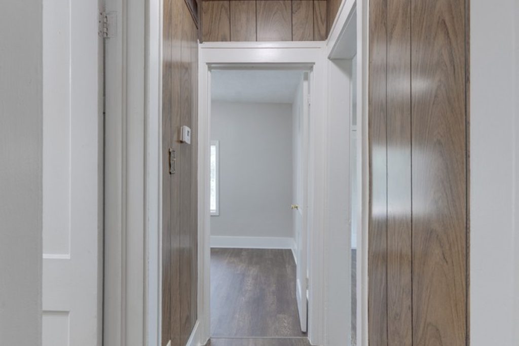 223 N Meridian Ave, photo 11