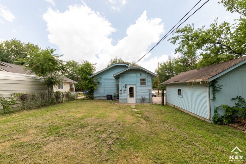 223 N Meridian Ave, photo 20