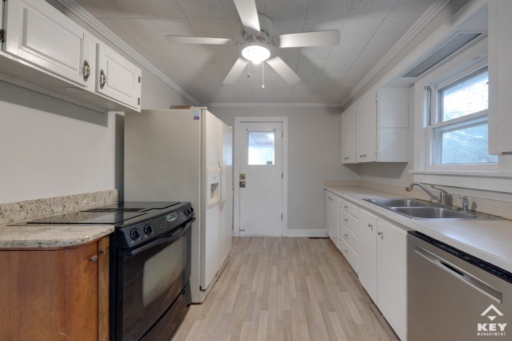 705 S Pershing Ave, photo 5