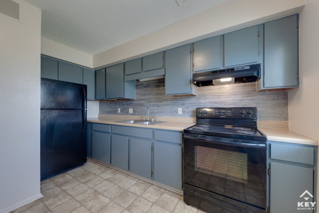 Seneca Village 2 bedroom, photo 5